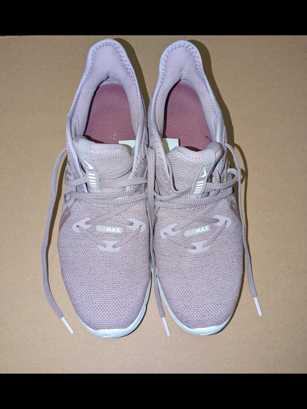 NIKE AIR MAX MOTION - SIZE 10 - Picture 4 of 7
